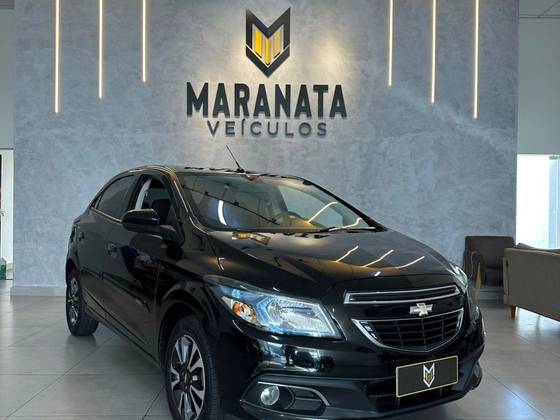 CHEVROLET ONIX 1.4 MPFI LTZ 8V FLEX 4P AUTOMÁTICO CHEVROLET ONIX 1.4 MPFI LTZ 8V FLEX 4P AUTOMÁTICO